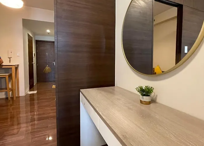 Destina, Air Residences Makati, Metromanila, Wifi Netflix Appart hôtel