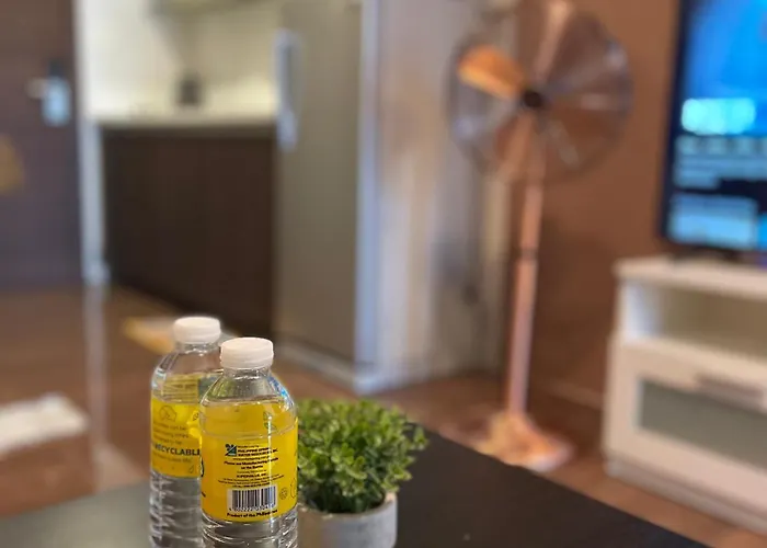 Destina, Air Residences Makati, Metromanila, Wifi Netflix